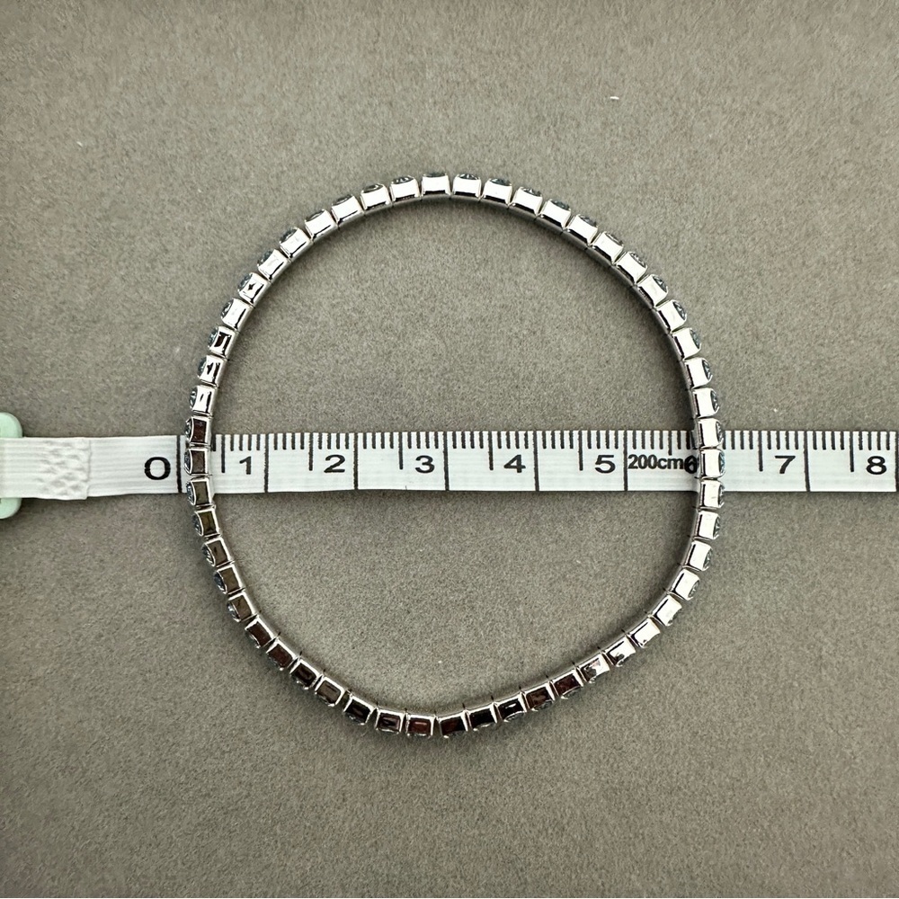 ✨ Swarovski x Crabtree & Evelyn Bracelet | Silver-Tone | BNWT - Picture 5 of 6
